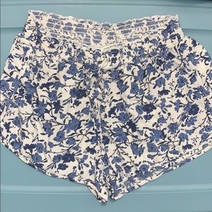 American Eagle flowered linen shorts.